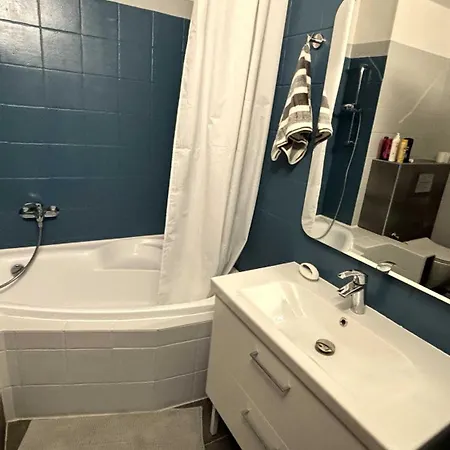 By The Center Apartment Balatonalmadi