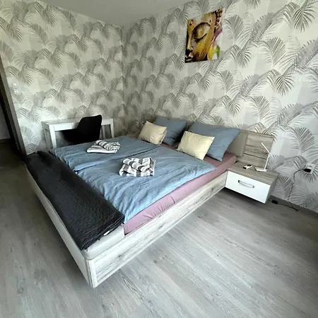 Апартаменты By The Center Балатональмади