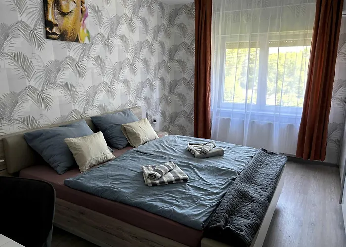 By The Center Appartement